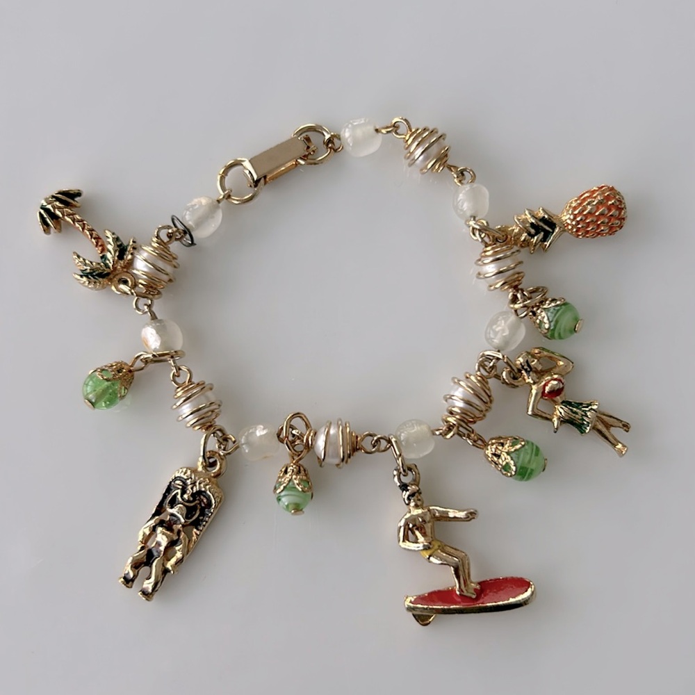 Vintage Hawaiian Charm Bracelet
